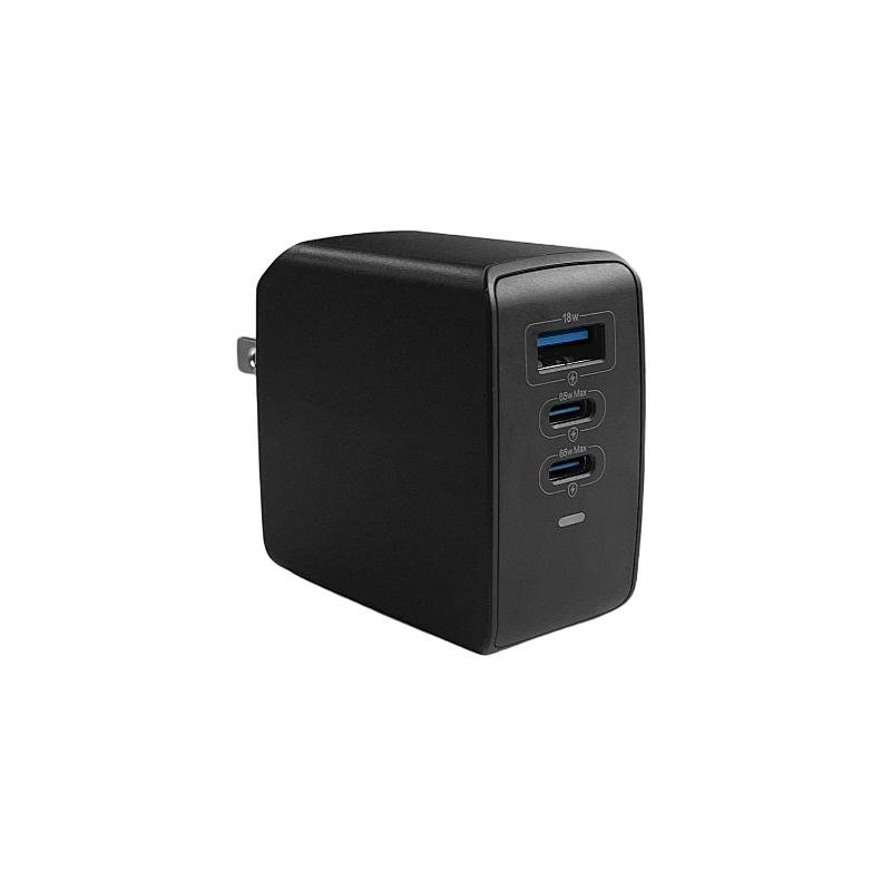 65W 3 IN 1  Travel power adapter Rated Voltage Power Socket PD Fast Charger USB-C  C-C Power Adapter for iPhone  Android